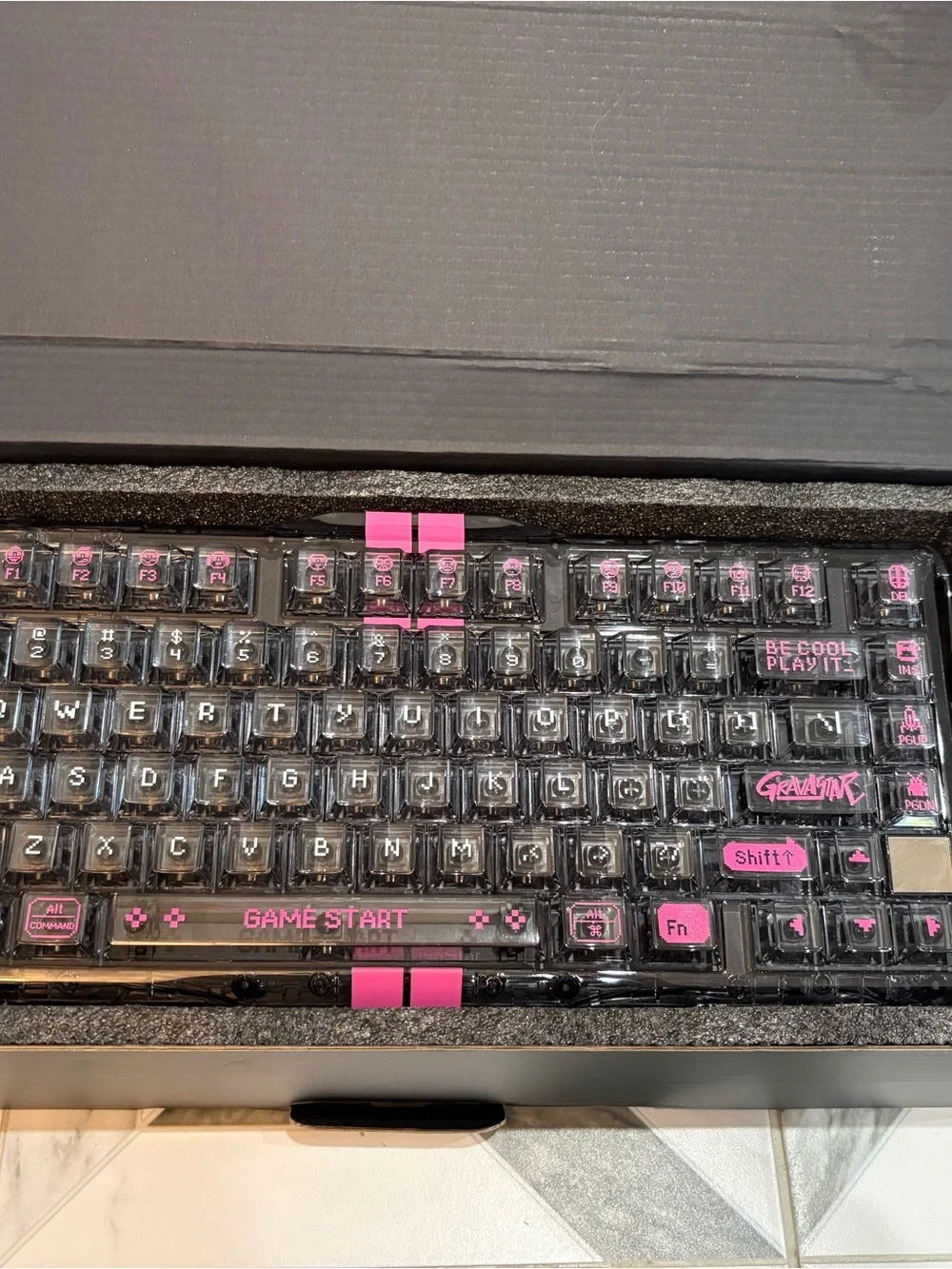 Gravastar Mercury V75 Lite-Transparent Pink Hall Effect Magnetic Switch Keyboard